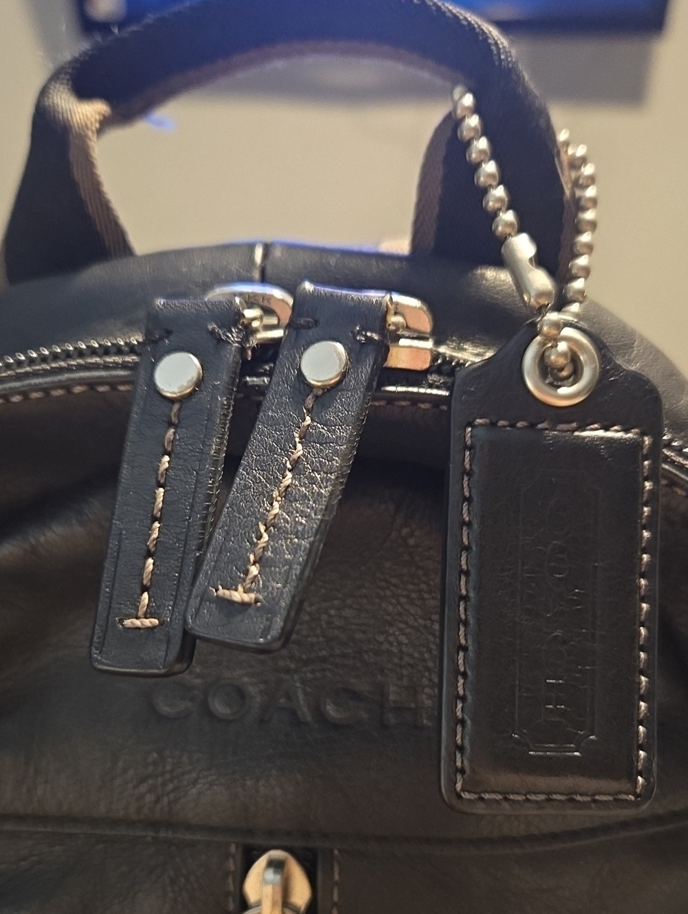 Coach-Heritage Leather Sling Bag Backpack - Picture 14 of 14